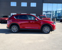 Delivers 29 Highway MPG and 23 City MPG! This Mazda CX-5 boasts a Regular Unleaded I-4 2.5 L/152 eng... (image 5)