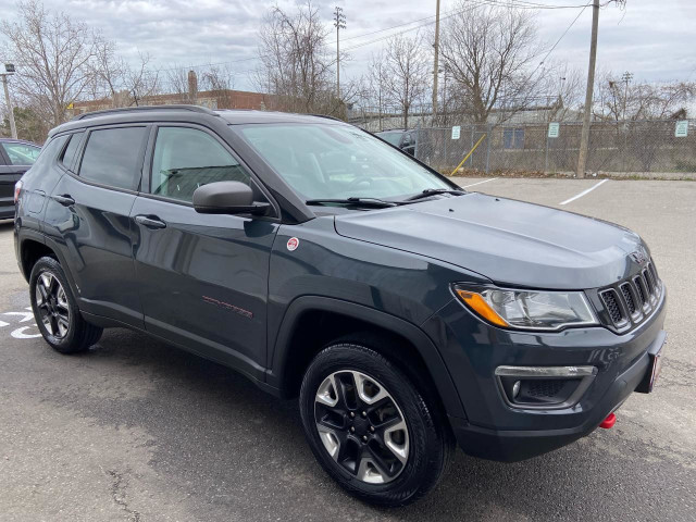  2018 Jeep Compass Trailhawk ** 4X4, CARPLAY, HTD LEATH ** in Cars & Trucks in St. Catharines