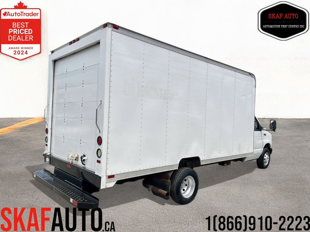 2002 Ford Econoline 16 FT BOX! 7.3L DIESEL! LOW KM! ONE OWNER! in Cars & Trucks in Mississauga / Peel Region - Image 3