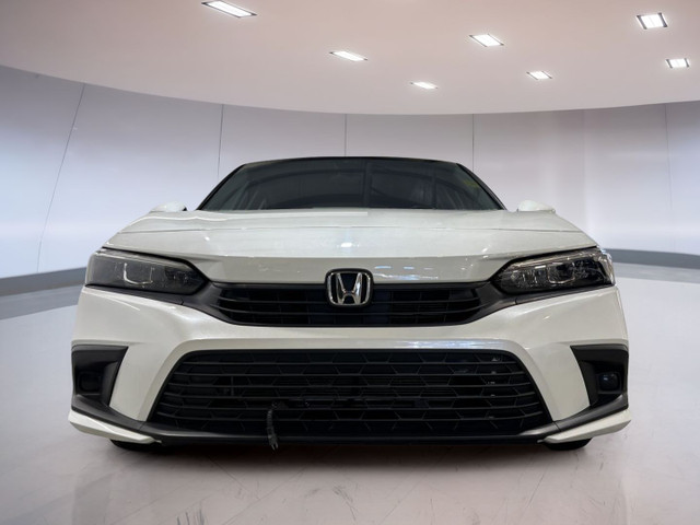 2022 Honda Civic Sedan EX CVT Sedan for sale in Cars & Trucks in Moose Jaw - Image 2