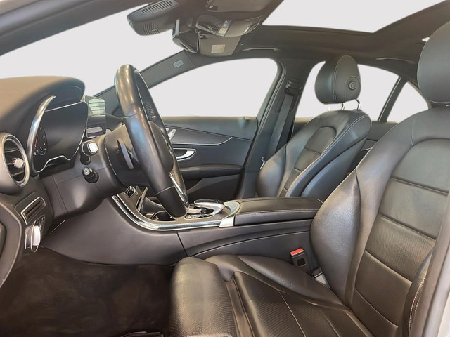 2020 Mercedes-Benz C300 4MATIC Sedan in Cars & Trucks in Calgary - Image 4