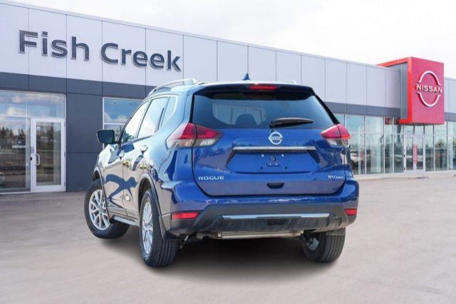 2020 Nissan Rogue SV AWD | Remote Starter | Heated Seats in Cars & Trucks in Calgary - Image 4