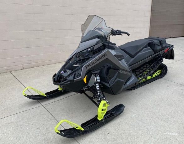 2022 POLARIS INDY 850 ADVENTURE 137: $127 BW! in Snowmobiles in City of Toronto - Image 4