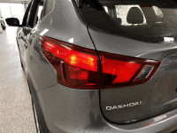 Our top of the line used 2017 Nissan Qashqai SV that's street savvy and road trip ready in Gun gray... (image 9)