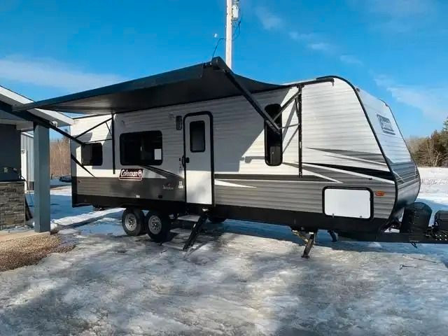 2021 DUTCHMEN COLEMAN 251 TQ (FINANCING AVAILABLE) in Travel Trailers & Campers in Cambridge - Image 2