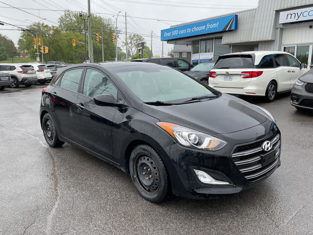 2017 Hyundai Elantra GT in Cars & Trucks in Ottawa