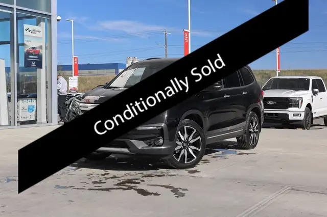2021 Honda Pilot Touring 8P in Cars & Trucks in Calgary - Image 3