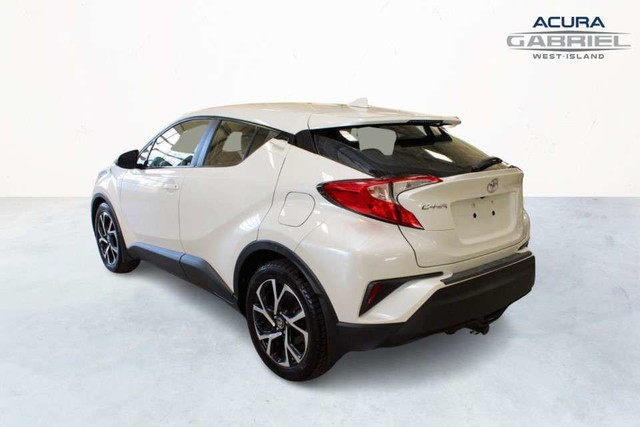 2018 Toyota C-HR *XLE* in Cars & Trucks in City of Montréal - Image 4