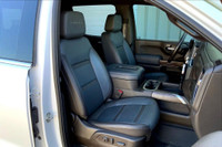 L Cyl Engine Vehicle Options: Leather Interior, Sunroof, Heads-up Display, Blind Spot Monitoring, La... (image 6)