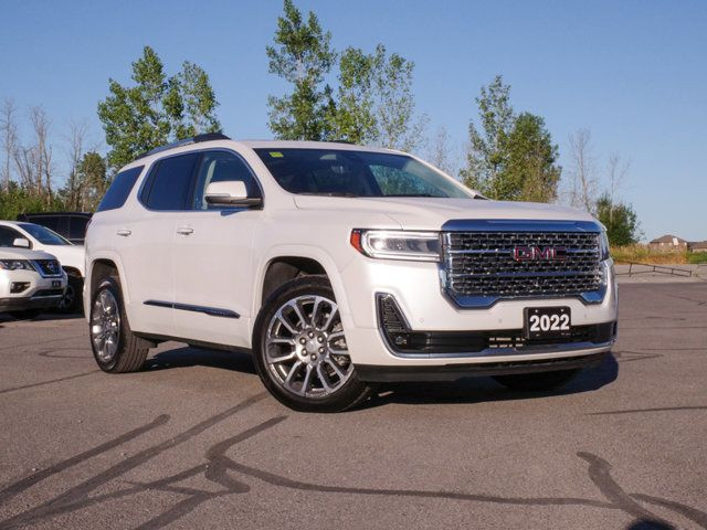 2022 GMC Acadia Denali - Wireless Charging in Cars & Trucks in Belleville - Image 2