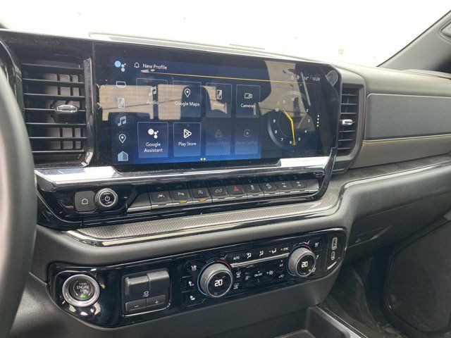 2023 Chevrolet Silverado 1500 ZR2 Crew Cab in Cars & Trucks in Edmonton - Image 4