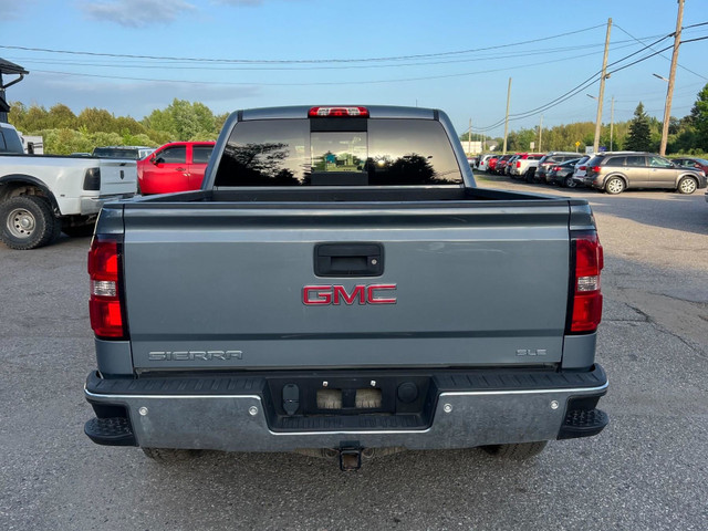2015 GMC Sierra 1500 SLE 5.3L V8 | 4X4 | CREW CAB in Cars & Trucks in London - Image 4