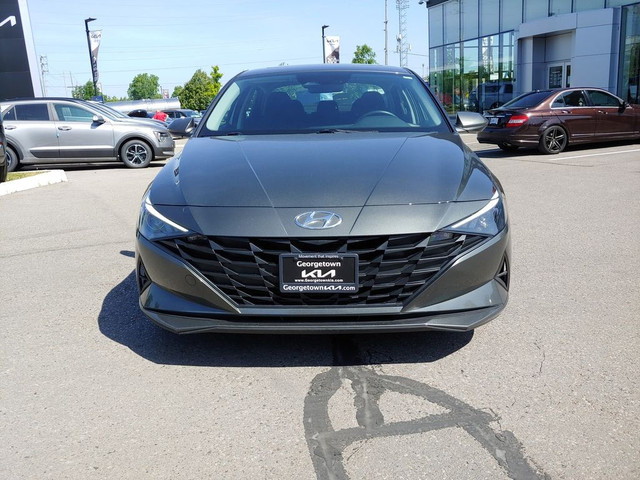 2023 Hyundai Elantra Preferred 2.0L FWD | SUNROOF | NAV | 57K KM in Cars & Trucks in Oakville / Halton Region - Image 2