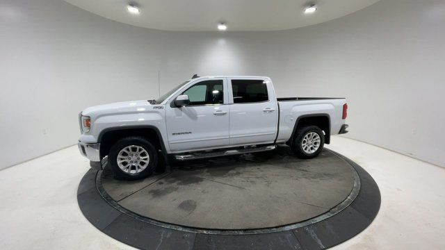 2015 GMC Sierra 1500 SLE - $0 Down $203 Weekly - CLEAN CARFAX in Cars & Trucks in Strathcona County - Image 4