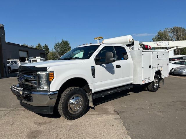 2017 Ford F-350 Service Truck Vanair 3in1-9ft Aluminum-WELDER in Heavy Trucks in Edmonton - Image 3