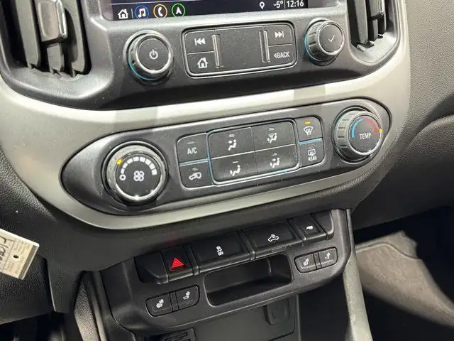 2021 Chevrolet Colorado LT- Cloth | Auto | A/C in Cars & Trucks in Barrie - Image 28