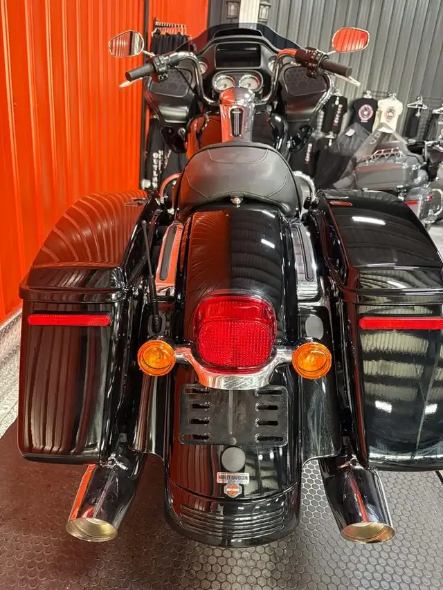 2022 Harley-Davidson Touring Road Glide in Street, Cruisers & Choppers in Moncton - Image 8