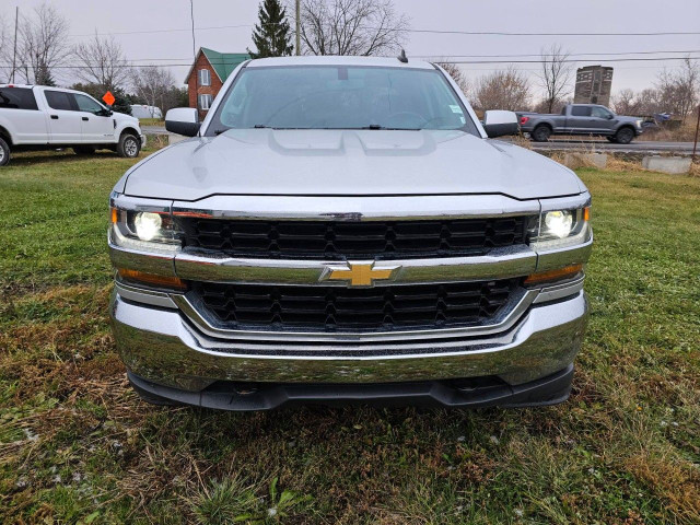 2018 Chevrolet Silverado 1500 in Cars & Trucks in Ottawa - Image 3
