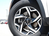 Wheels: 17 Alloy, Vinyl Door Trim Insert, Variable Intermittent Wipers, Urethane Gear Shifter Materi... (image 5)