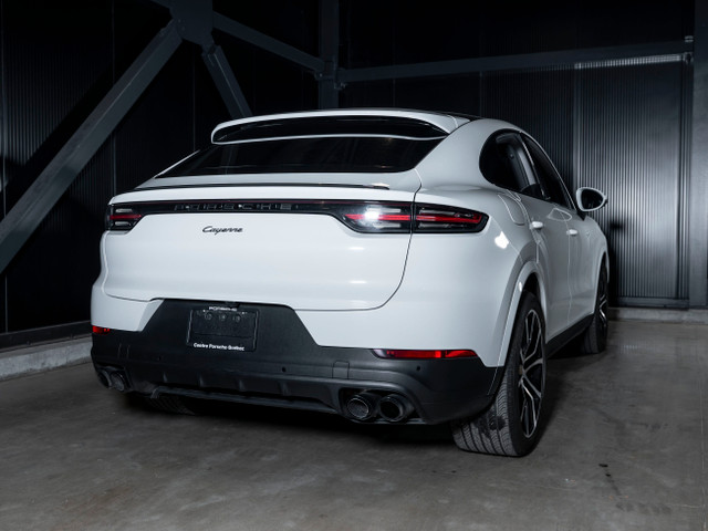 2022 Porsche Cayenne Cayenne Coupe Platinum Edition - CPO in Cars & Trucks in Québec City - Image 3