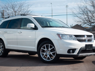 2016 Dodge Journey R/T, 4 DOOR, AWD- SUPER LOW KM, LEATHER, NO A