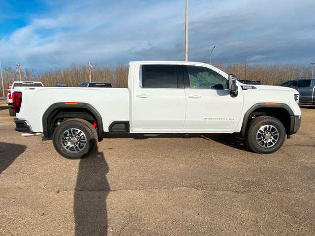 2024 GMC Sierra 2500HD SLE dans Autos et camions  à Ville d’Edmonton - Image 4