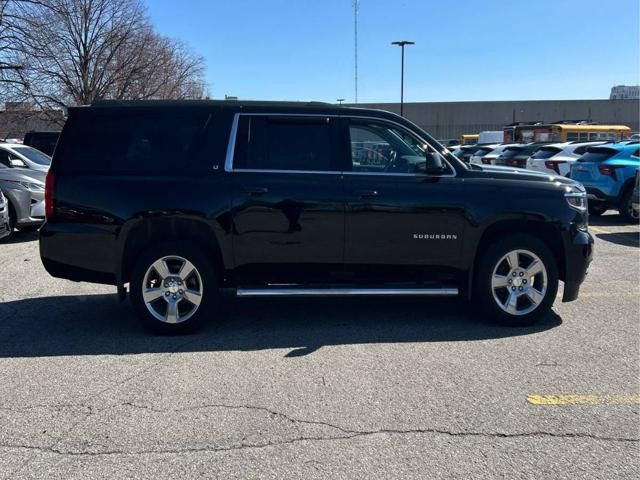 2020 Chevrolet Suburban 4x4 LT Fresh Trade! Leather! No Accident in Cars & Trucks in Regina - Image 4