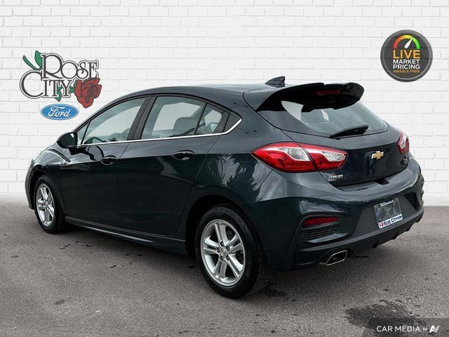 2018 Chevrolet Cruze LT | Cloth | Heated Seats | Remote Start in Cars & Trucks in Windsor Region - Image 4