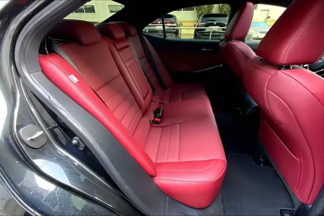 2020 Lexus Is 300 F SPORT 2 in Cars & Trucks in Strathcona County - Image 26