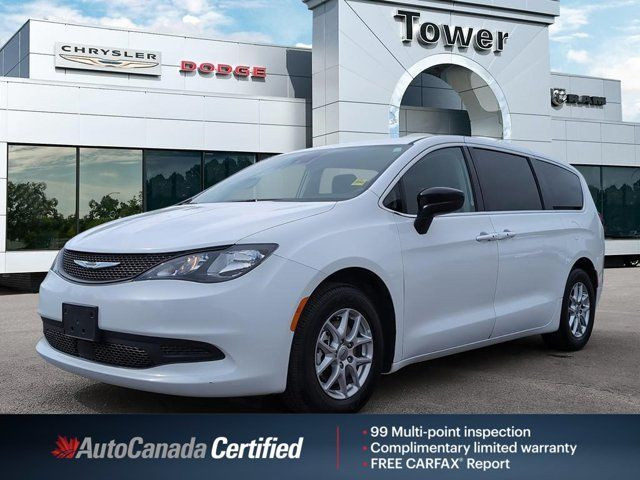 2024 Chrysler Grand Caravan SXT | Power Doors | Remote Start in Cars & Trucks in Calgary