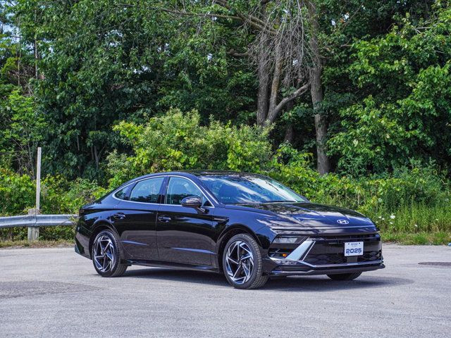 2025 Hyundai Sonata Preferred-Trend- Sunroof - Heated / in Cars & Trucks in Barrie - Image 3