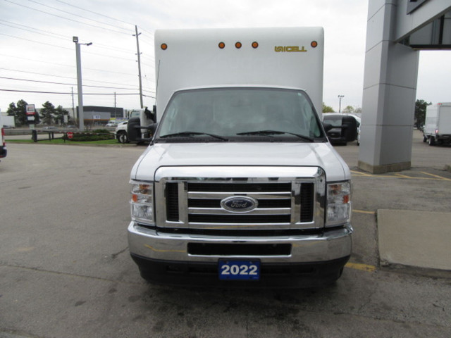 2022 Ford E-450 16FT CUBE VAN WITH ROLLOUT RAMP in Cars & Trucks in Oakville / Halton Region - Image 4
