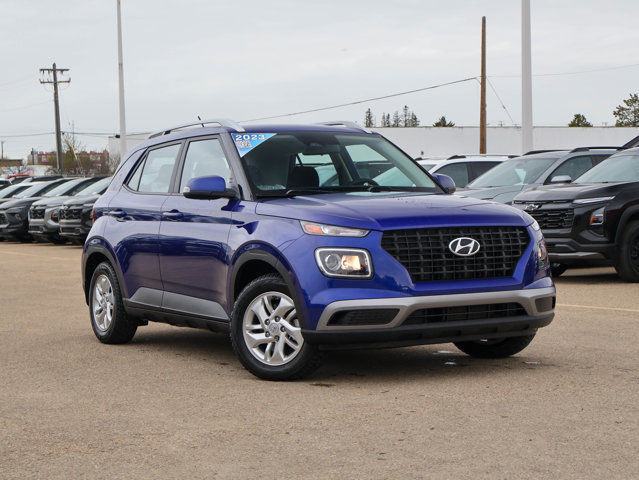 2023 Hyundai Venue Preferred IVT 1.6L in Cars & Trucks in Edmonton - Image 2