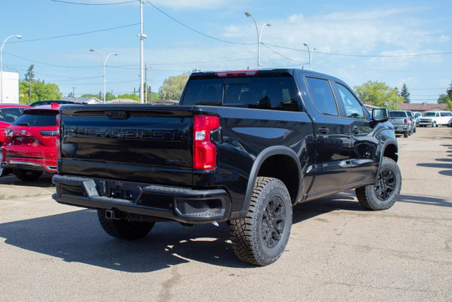 2025 Chevrolet Silverado 1500 Crew ZR2 4WD in Cars & Trucks in Edmonton - Image 4