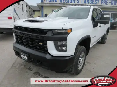 6.6L - V8 - OHV 16 VALVE TURBO GAS ENGINE 4X4 SYSTEM CREW-CAB 6.6"-FOOT-BOX TRACTION CONTROL TOW SUP...