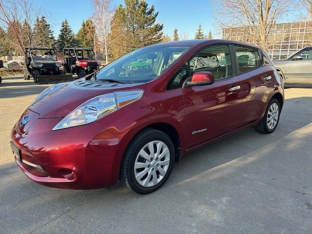 2015 Nissan Leaf with LOW KMS! in Cars & Trucks in Strathcona County