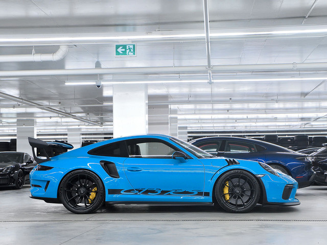 2019 Porsche 911 GT3 RS Coupe /Bucket Seats/ PCCBs in Cars & Trucks in Longueuil / South Shore - Image 2