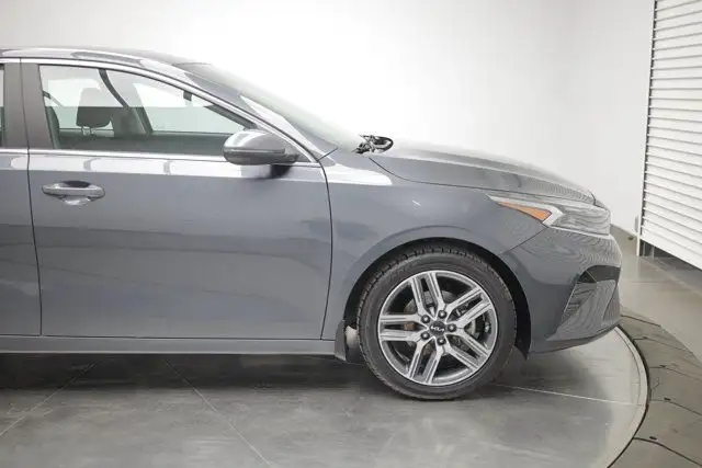 2023 Kia Forte EX+62863210292097122