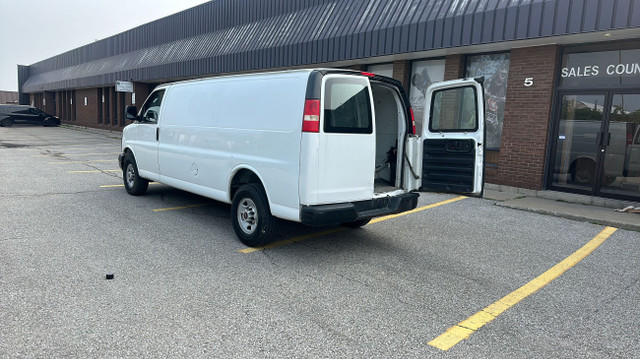 2015 GMC Savana Cargo Van EXTENDED CARGO *** READY FOR WORK in Cars & Trucks in City of Toronto - Image 2
