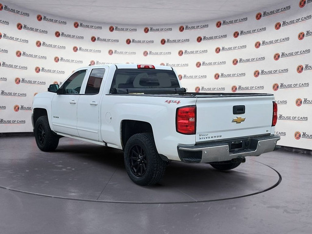 2017 Chevrolet Silverado 1500 4WD Double Cab 143.5 LT w-1LT in Cars & Trucks in Calgary - Image 4
