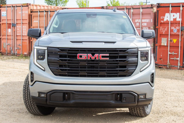 2025 GMC Sierra 1500 Elevation Crew 4WD in Cars & Trucks in Edmonton - Image 3