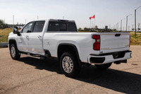ENGINE DURAMAX 6.6L TURBO-DIESEL V8 B20-DIESEL COMPATIBLE (445 hp [332 kW] @ 2800 rpm 910 lb-ft of t... (image 1)