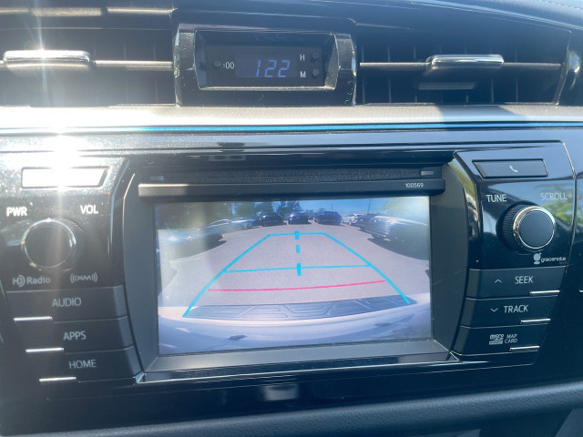 2016 Toyota Corolla S / Berline / Tissus / Lecteur CD / Bluetoot in Cars & Trucks in Laval / North Shore - Image 3