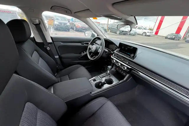 2025 Honda Civic LX **GREAT FUEL ECONOMY**FRONT AND REAR COLL... in Cars & Trucks in Grande Prairie - Image 20