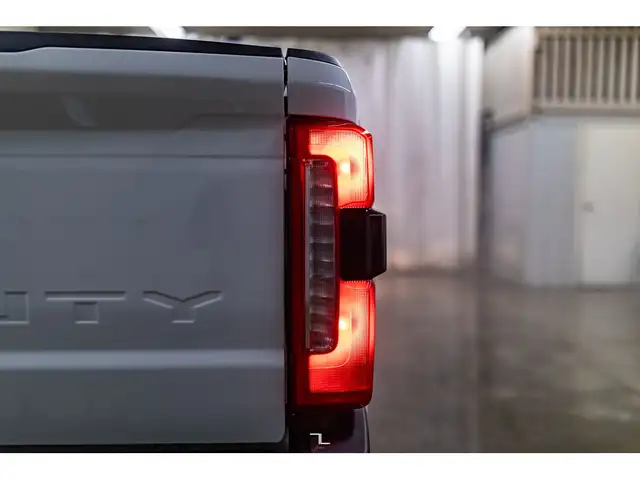 2023 Ford F-350 4x4 Crew Cab XL FX4 BCam in Cars & Trucks in Grande Prairie - Image 10