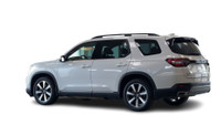 -Regina Honda Recent Arrival! 2023 Honda Pilot Touring 107 point inspected, Fully detailed, Fresh oi... (image 9)