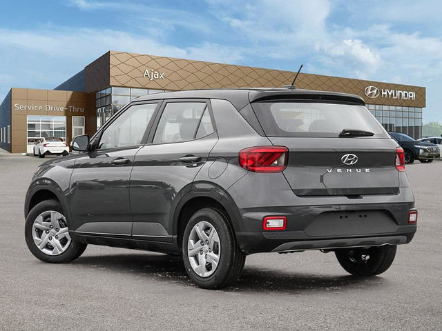 2025 Hyundai Venue Essential Two-tone in Cars & Trucks in Oshawa / Durham Region - Image 4