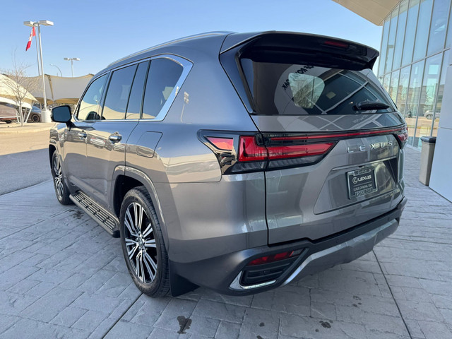 2024 Lexus LX 600 LUXURY / ZERO ACCIDENTS / FULLY LOADED / 7... in Cars & Trucks in Calgary - Image 2