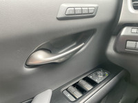 Groupe d'options F SPORT 2. Sièges chauffants et ventilés, volant chauffant, Écran 10.3 pouces avec... (image 5)