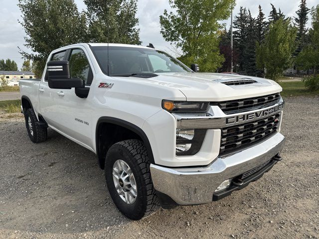 2021 CHEVROLET SILVERADO 2500 LT - HEATED SEATS HEATED WHEEL in Cars & Trucks in Calgary - Image 4